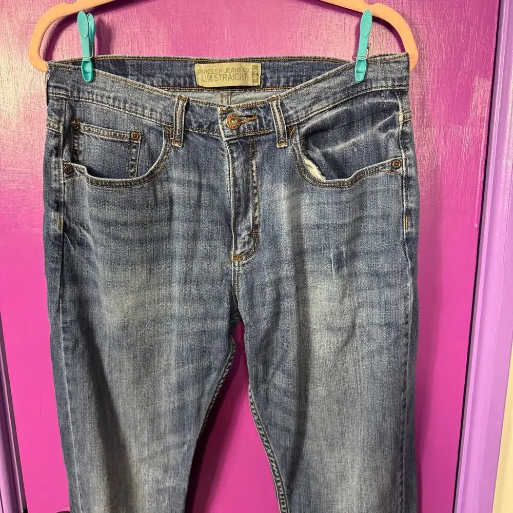 Wrangler Slim Straight Jeans Mens 32x32 Medium Wash Denim Stretch Classic Fit